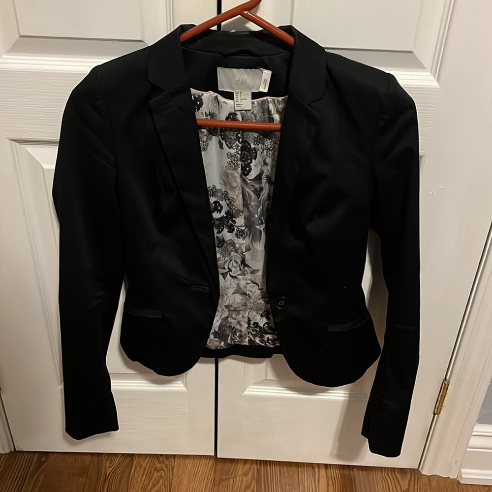 H&M Black Blazer